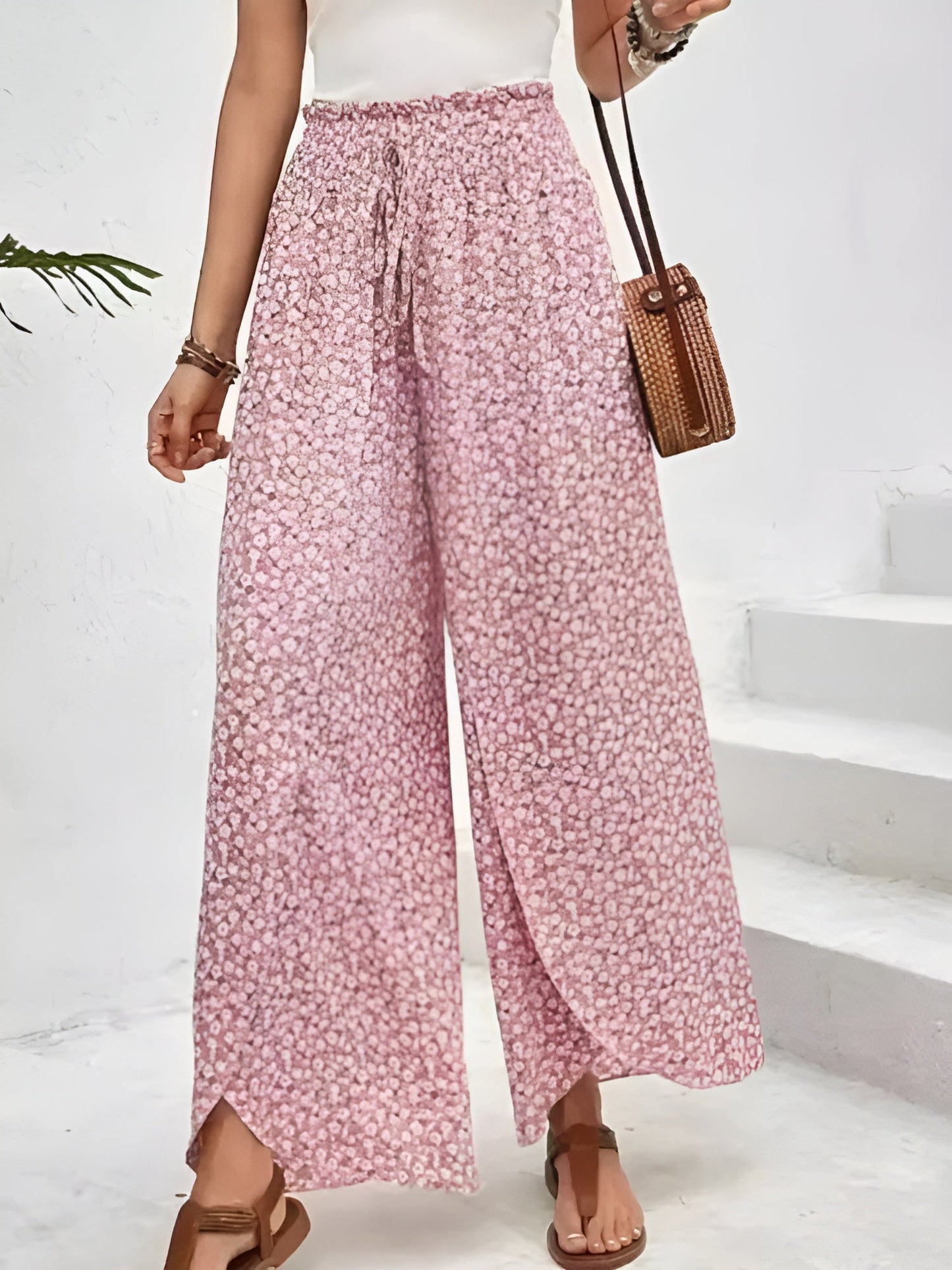 Zomerse broek met elastische pijpen en trekkoord